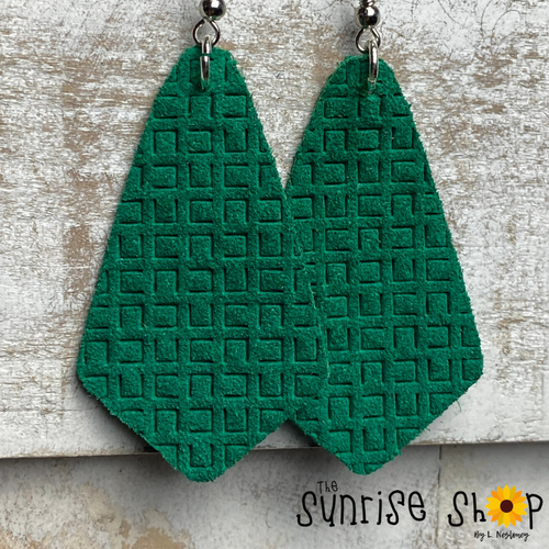 Emerald Green Pointed Teardrop - Leather